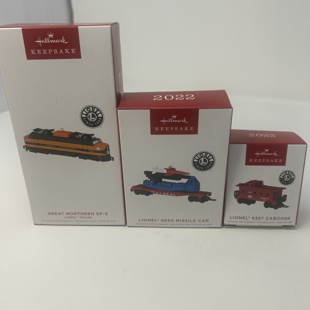 NEW Hallmark Keepsake 2022 Great Northern EP-5, Missile Car 6650, Caboose 6357